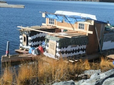 radeau de Poppa Neutrino